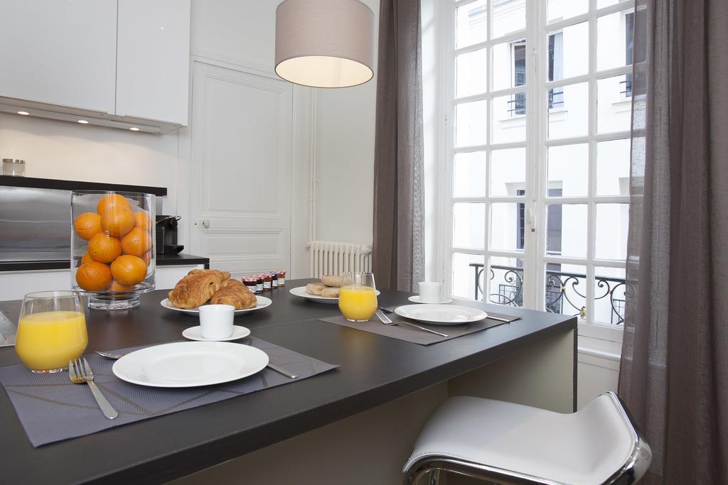 Livinparis - Luxury 2 Bedrooms Le Marais I Rom bilde